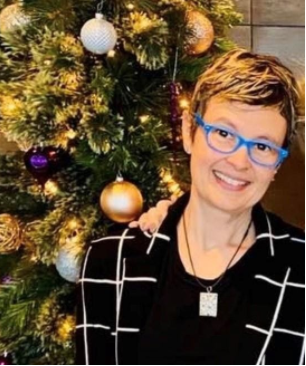 picture of Andrea Meredith